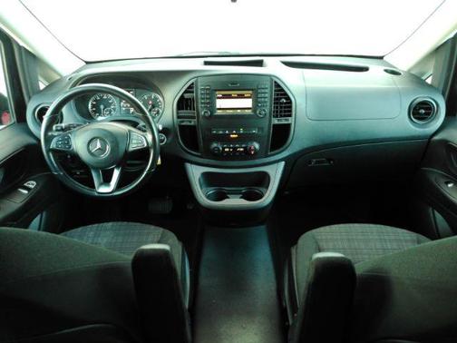 2019 Mercedes-Benz Metris Base