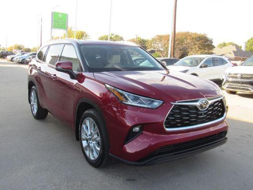 2022 Toyota Highlander Limited