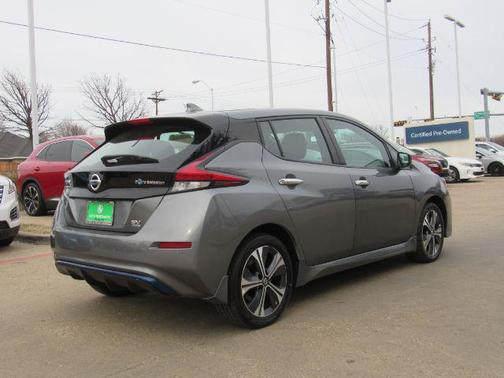 2021 Nissan Leaf SV PLUS 62 kWh