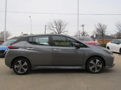 2021 Nissan Leaf SV PLUS 62 kWh