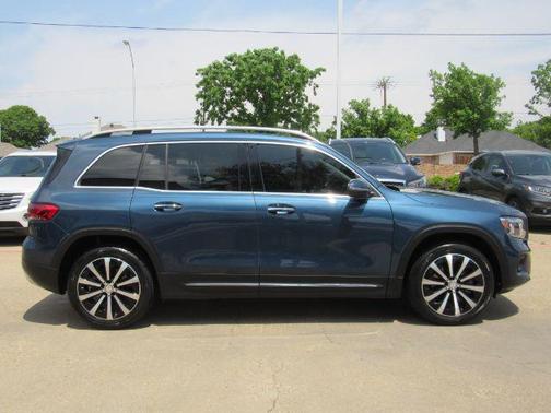 2022 Mercedes-Benz GLB 250 Base
