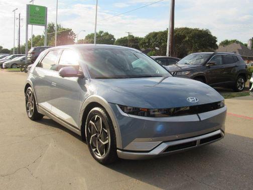 2024 Hyundai IONIQ 5 Limited