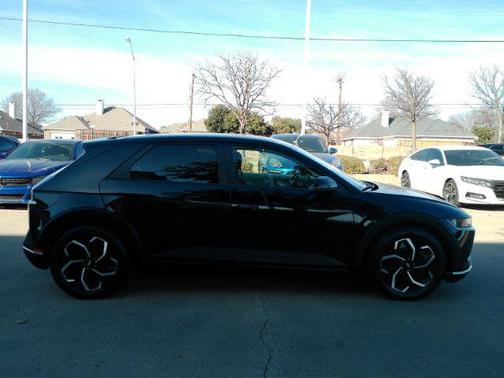 2023 Hyundai IONIQ 5 SE