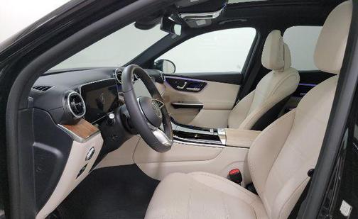 2024 Mercedes-Benz GLC 300 4MATIC