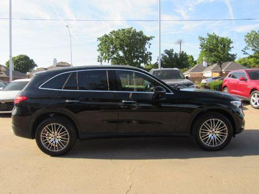 2024 Mercedes-Benz GLC 300 4MATIC