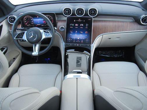 2024 Mercedes-Benz GLC 300 4MATIC