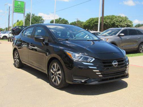 2023 Nissan Versa 1.6 S
