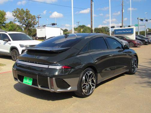 2023 Hyundai IONIQ 6 Limited