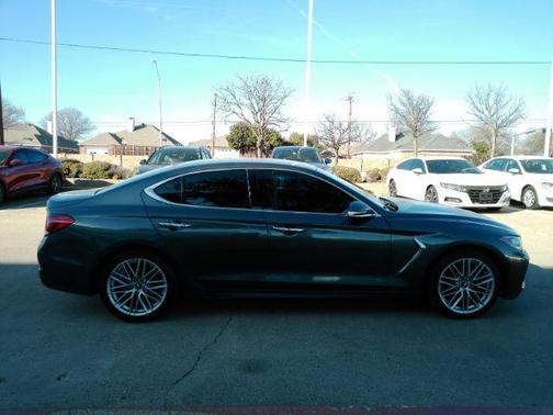 2020 Genesis G70 2.0T AWD
