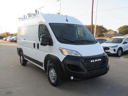 2024 RAM ProMaster 2500 Tradesman