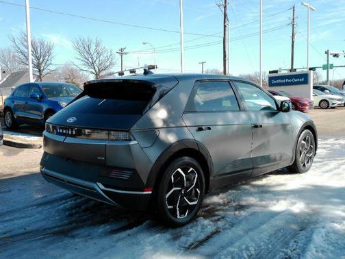 2023 Hyundai IONIQ 5 SEL