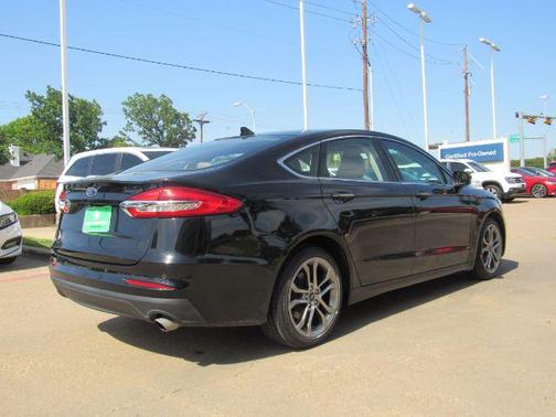 2019 Ford Fusion SEL