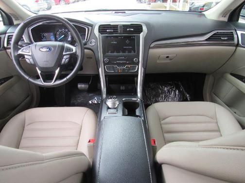 2019 Ford Fusion SEL