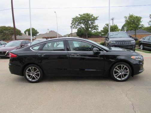 2019 Ford Fusion SEL