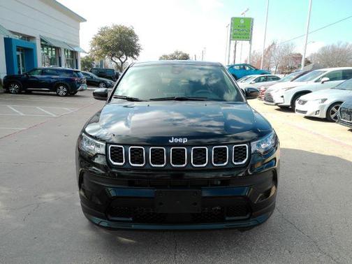 2025 Jeep Compass Sport