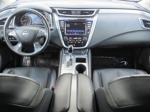 2023 Nissan Murano SL FWD