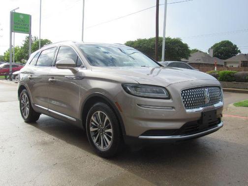 2021 Lincoln Nautilus Standard