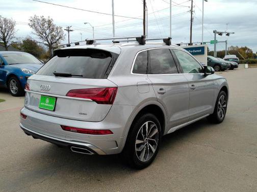 2024 Audi Q5 45 S line Premium
