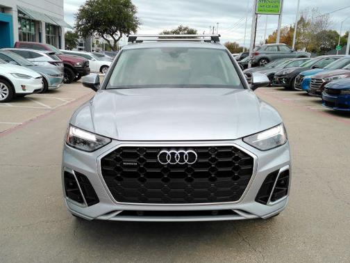 2024 Audi Q5 45 S line Premium