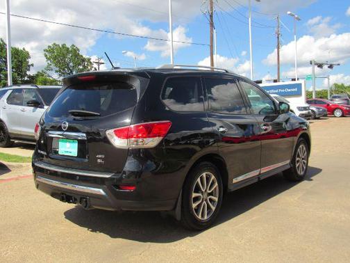 2015 Nissan Pathfinder SL