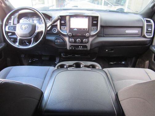 2023 RAM 2500 Big Horn Crew Cab 4x4 8' Box