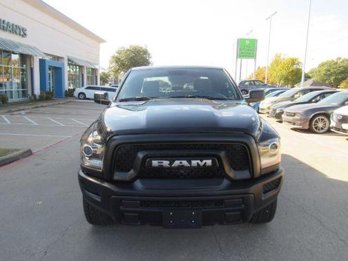 2024 RAM 1500 Classic Warlock Crew Cab 4x4 5'7' Box