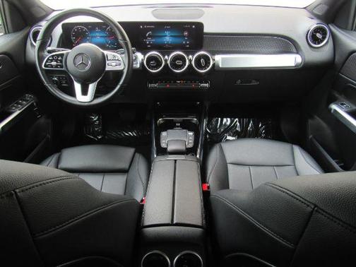 2022 Mercedes-Benz GLB 250 Base