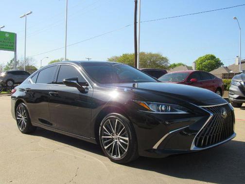 2022 Lexus ES 350 Base