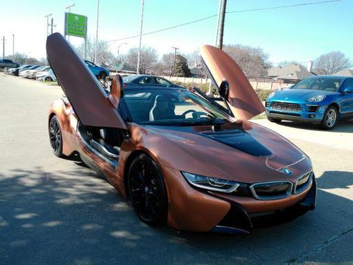 2019 BMW i8 Convertible