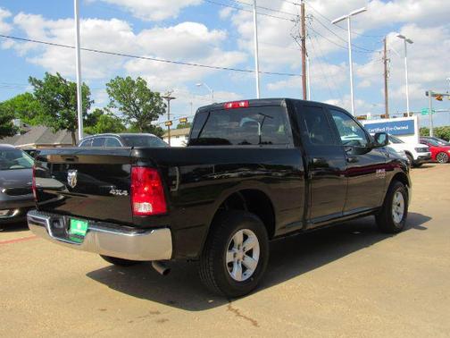 2024 RAM 1500 Classic SLT