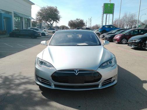2015 Tesla Model S 85D