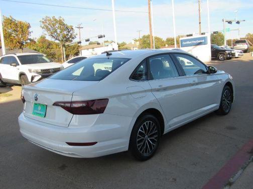2020 Volkswagen Jetta 1.4T R-Line