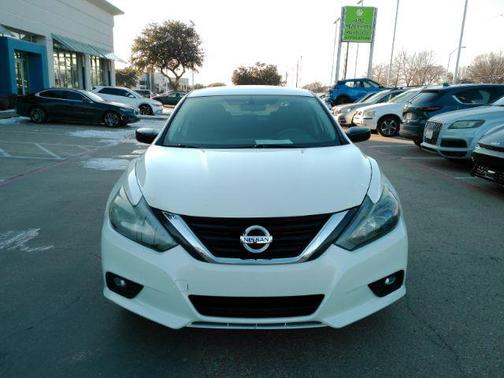 2017 Nissan Altima 2.5 SR