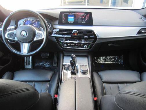 2019 BMW 530e iPerformance