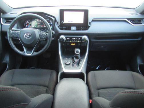 2024 Toyota RAV4 Prime SE