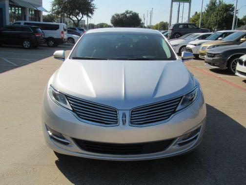 2016 Lincoln MKZ Hybrid Base