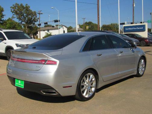 2016 Lincoln MKZ Hybrid Base