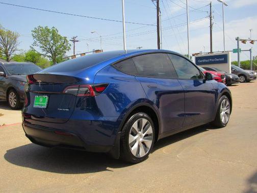2021 Tesla Model Y Long Range Dual Motor All-Wheel Drive