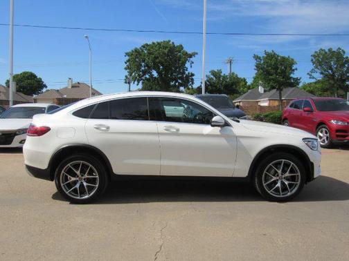 2023 Mercedes-Benz GLC 300 4MATIC Coupe