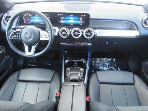 2022 Mercedes-Benz GLB 250 Base