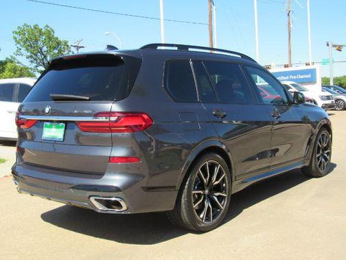 2022 BMW X7 xDrive40i