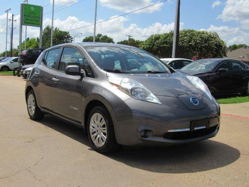2017 Nissan Leaf S