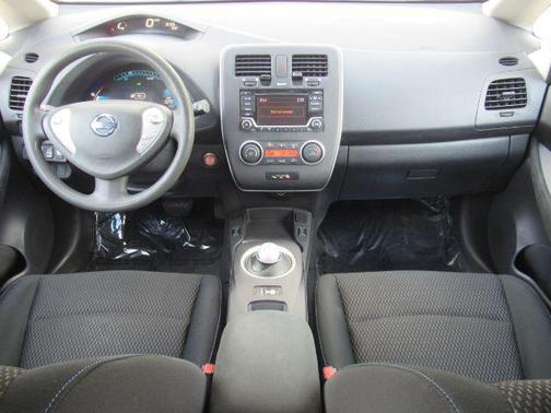 2017 Nissan Leaf S