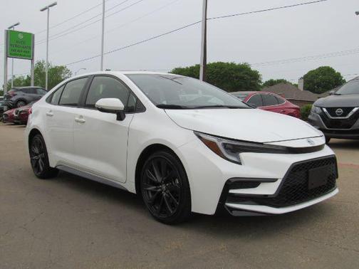 2023 Toyota Corolla SE