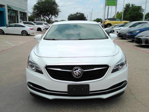 Summit White 2017 Buick LaCrosse Essence