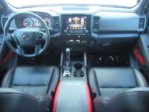 2023 Nissan Frontier PRO-X