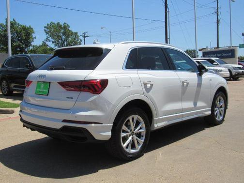 2023 Audi Q3 45 S line Premium Plus