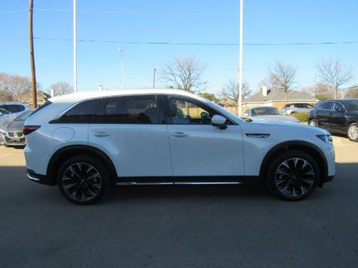 2024 Mazda CX-90 PHEV Base