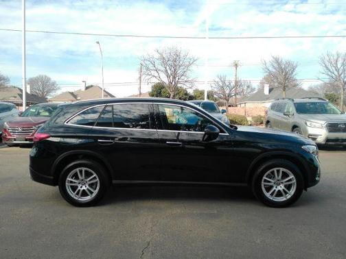 2024 Mercedes-Benz GLC 300 Base