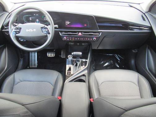 2023 Kia Niro Touring